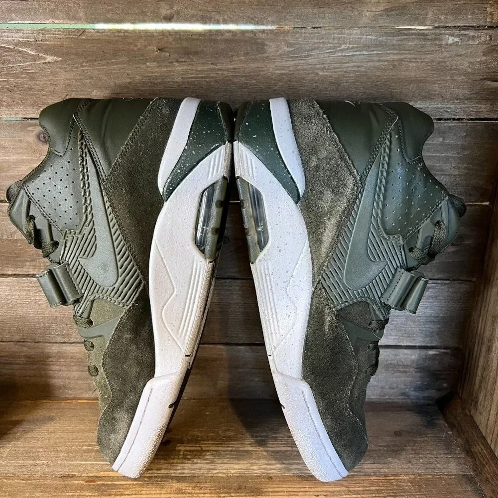 Mens Nike Air Force 180 Cargo Olive Green Mid Top Sneakers Shoes Size 11.5 M GUC